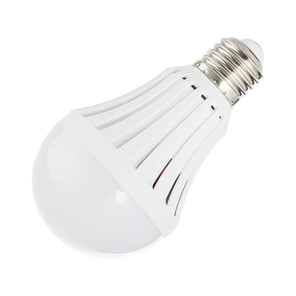 Powermaster 5 Watt E27 220 V 6500K Beyaz Şarjlı Led Ampul